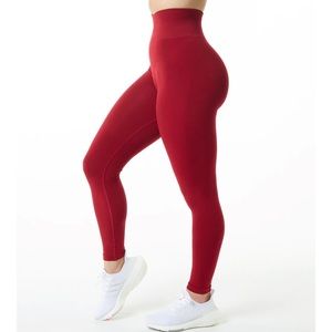 Alphalete Amplify Leggings Scarlet Med